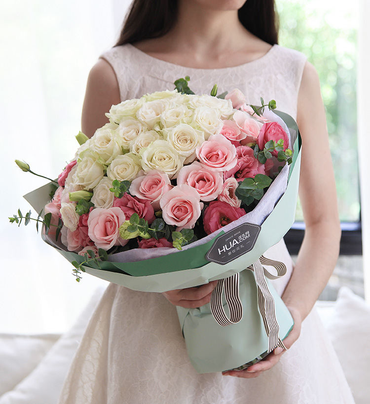 贵阳给女朋友过生日，可以准备什么礼物？